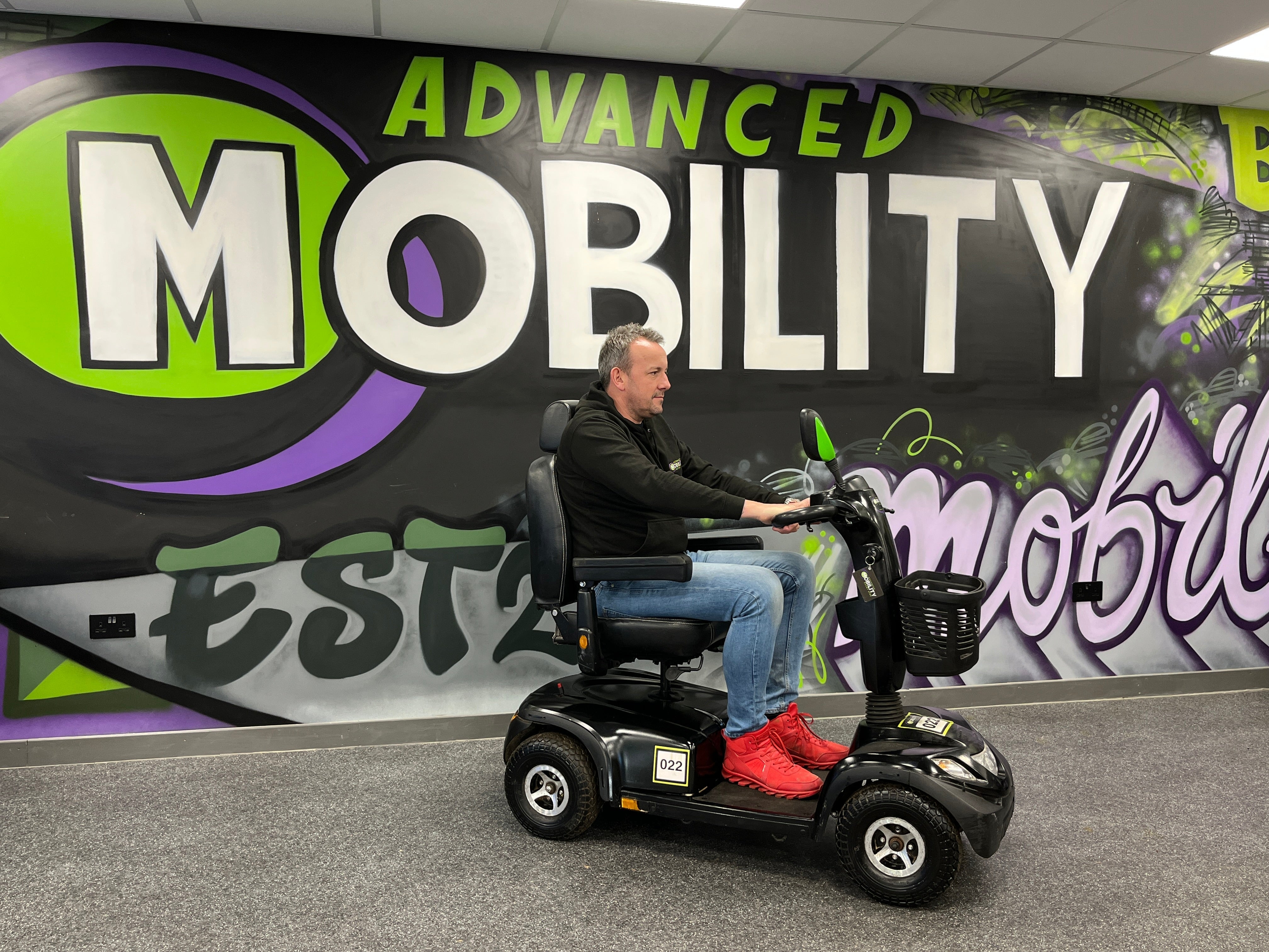 Large Mobility Scooter Hire The Royal Highland Show 2024 Advanced   Advanced Mobility Large Scooter Right Side Alt A93861b1 3e44 4e03 Af60 B5947af288a9 